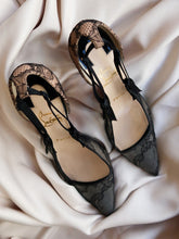 Load image into Gallery viewer, LOUBOUTIN pumps