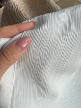Load image into Gallery viewer, « Marwa » white shirt