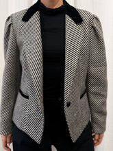 Load image into Gallery viewer, “Alma” Vintage wool blazer