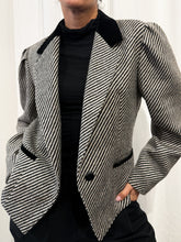 Load image into Gallery viewer, “Alma” Vintage wool blazer