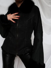 Load image into Gallery viewer, Vintage shearling vest