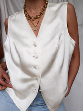 Load image into Gallery viewer, « lotus » satin vest