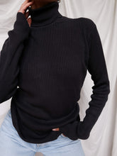 Load image into Gallery viewer, « Dunya » silk jumper