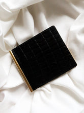 Load image into Gallery viewer, Vintage crocodile leather wallet