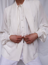 Load image into Gallery viewer, "Helen" vintage blouse