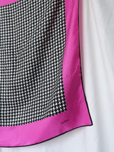 Load image into Gallery viewer, ANN TAYLOR silk scarf