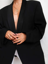 Load image into Gallery viewer, Smoking black blazer