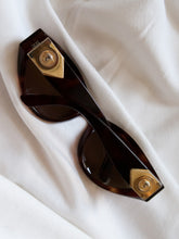 Load image into Gallery viewer, GIANNI VERSACE vintage sunglasses