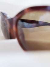 Load image into Gallery viewer, GIANNI VERSACE vintage sunglasses