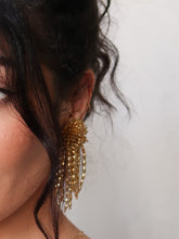 Load image into Gallery viewer, "firework" pearls clip on earrings