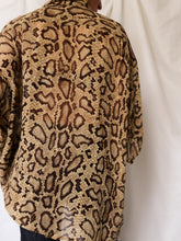 Load image into Gallery viewer, "Sneaky" pure silk shirt