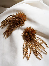 Load image into Gallery viewer, "firework" pearls clip on earrings