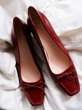 Load image into Gallery viewer, HOBBS cherry pumps