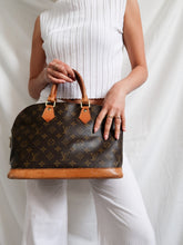 Load image into Gallery viewer, LOUIS VUITTON ALMA MM BAG