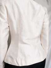 Load image into Gallery viewer, CACHAREL silk blazer