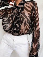 Load image into Gallery viewer, BASLER silk shirt