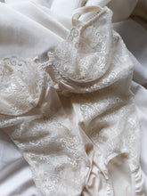 Load image into Gallery viewer, CHRISTIAN DIOR lace body