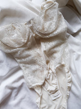 Load image into Gallery viewer, CHRISTIAN DIOR lace body