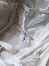 Load image into Gallery viewer, CHRISTIAN DIOR lace body