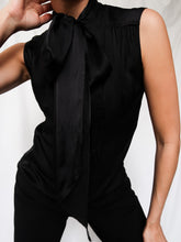 Load image into Gallery viewer, CAROLINA HERRERA silk top