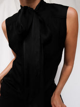 Load image into Gallery viewer, CAROLINA HERRERA silk top
