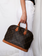 Load image into Gallery viewer, LOUIS VUITTON ALMA MM BAG