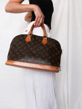 Load image into Gallery viewer, LOUIS VUITTON ALMA MM BAG