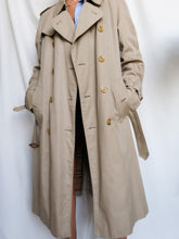 Load image into Gallery viewer, Vintage BURBERRY trench coat (S)