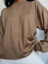 Load image into Gallery viewer, "Creme" knitted jumper