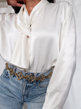 Load image into Gallery viewer, BASLER vintage blouse