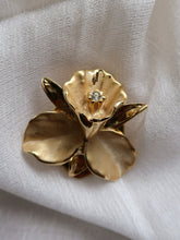 Load image into Gallery viewer, "Orchid" scarf ring