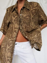 Load image into Gallery viewer, "Amazonia" printed shirt