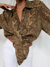 Load image into Gallery viewer, "Amazonia" printed shirt