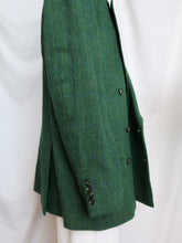 Load image into Gallery viewer, "Pine" vintage blazer