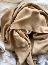 Load image into Gallery viewer, Cashmere & silk scarf