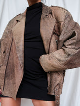 Load image into Gallery viewer, Vintage biker jacket