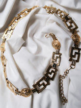 Load image into Gallery viewer, "Gio" gold metal belt