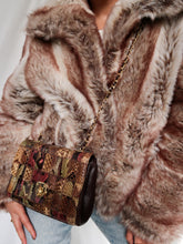 Load image into Gallery viewer, "Boa" leather bag