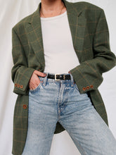 Load image into Gallery viewer, "Irina" wool blazer