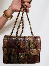 Load image into Gallery viewer, "Boa" leather bag