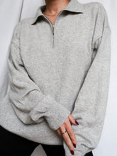 Load image into Gallery viewer, "Carla" cashmere jumper