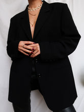 Load image into Gallery viewer, "Sam" black blazer