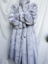 Load image into Gallery viewer, "Bella" fake fur coat