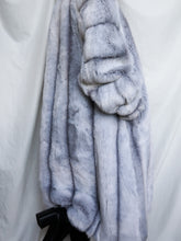 Load image into Gallery viewer, "Bella" fake fur coat