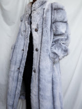 Load image into Gallery viewer, "Bella" fake fur coat