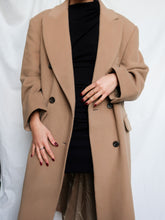 Load image into Gallery viewer, "Dulce" camel coat