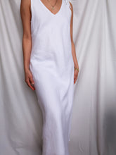 Load image into Gallery viewer, "Nora" linen dress