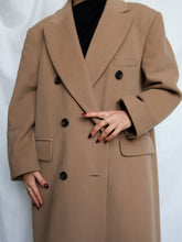 Load image into Gallery viewer, "Dulce" camel coat