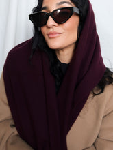 Load image into Gallery viewer, "Emma" wool scarf