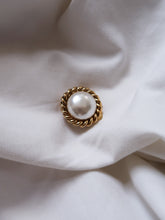 Load image into Gallery viewer, DAVID GROSS scarf ring